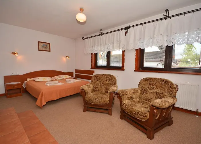 Kubik לינה וארוחת בוקר 3*