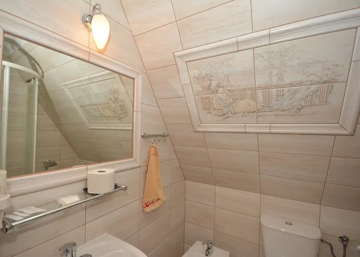 לינה וארוחת בוקר Kubik