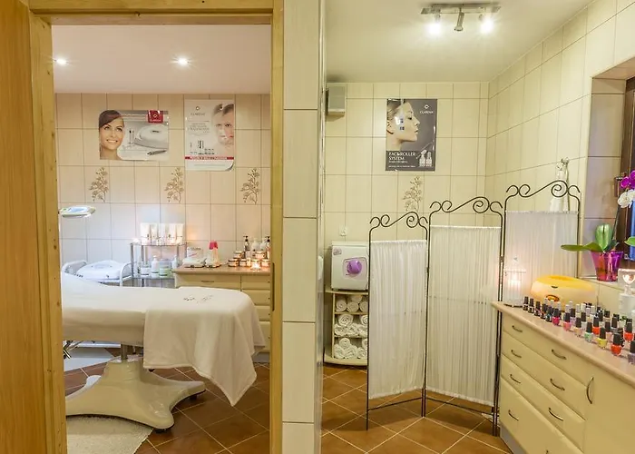 לינה וארוחת בוקר Kubik